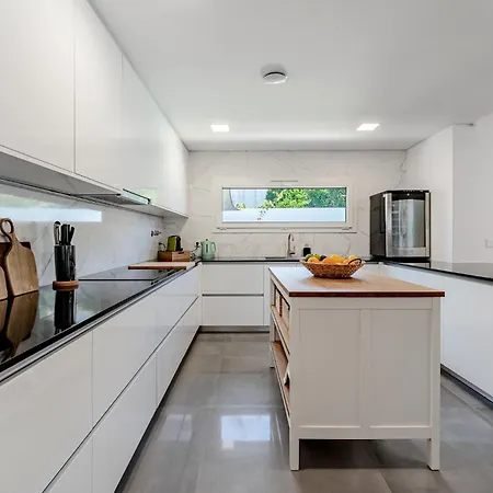 Casa Alzaitun, With Heated Pool Nyaraló Azeitao