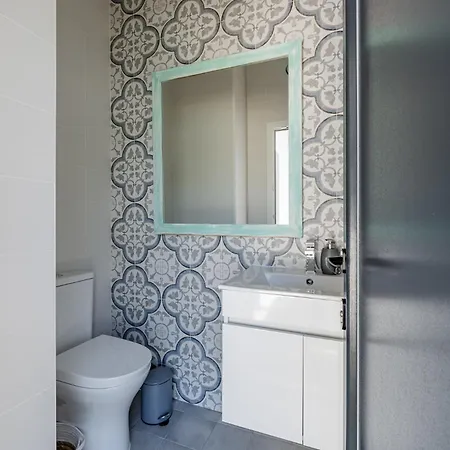 Casa Alzaitun, With Heated Pool Azeitao