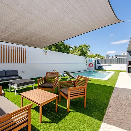 Casa vacanze Casa Alzaitun, With Heated Pool