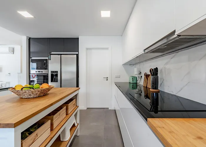 Casa Alzaitun, With Heated Pool Feriehus *