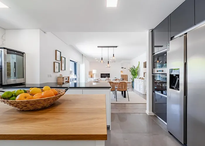 Feriehus Casa Alzaitun, With Heated Pool Sao Romao (Guarda)