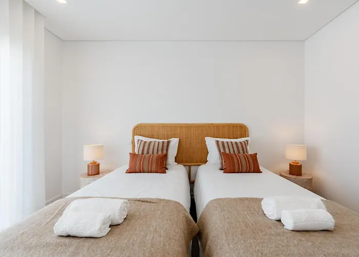 Casa Alzaitun, With Heated Pool Feriehus *