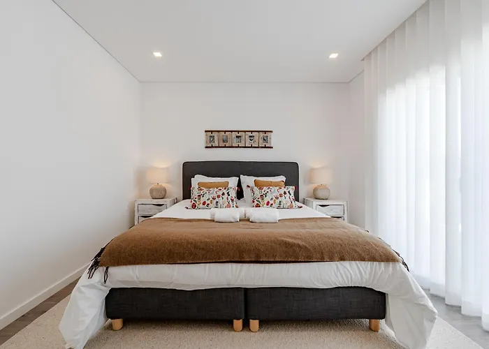 Casa Alzaitun, With Heated Pool Feriehus