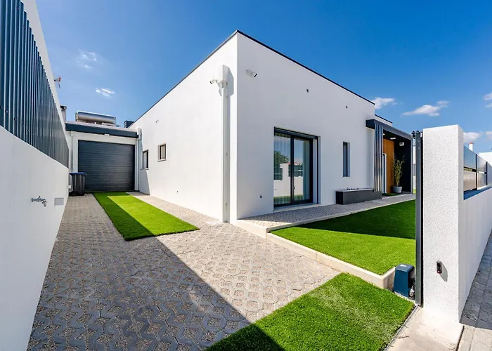 Casa Alzaitun, With Heated Pool